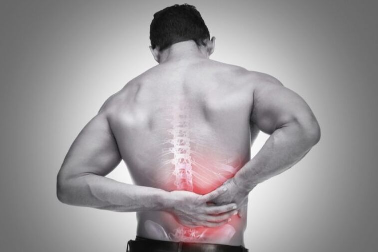 back pain with osteochondrosis